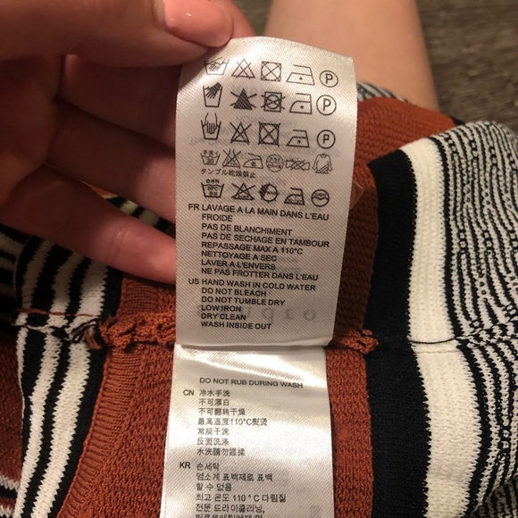 Fitted stripe knit dress - Picture 4 of 4